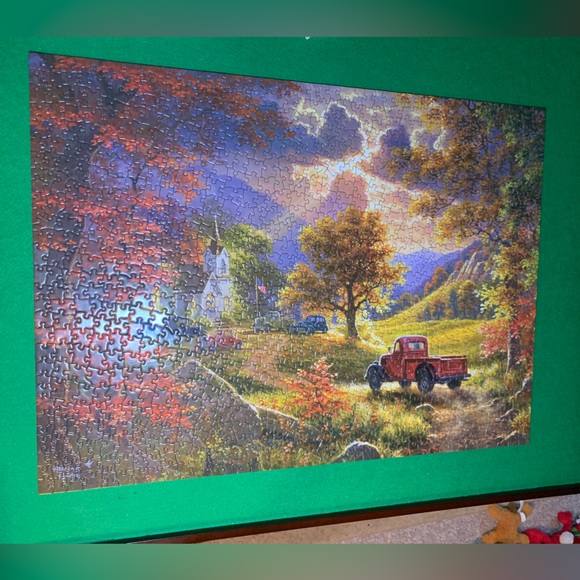 1,000 Piece Puzzle! - Picture 3 of 3